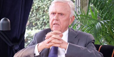 Heftige ruzie tussen Harry Mens en zijn vriendin: Loopt boos weg tijdens lunch