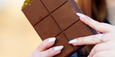 Terugroepactie: Stukken metaal gevonden in chocoladerepen – eet ze niet
