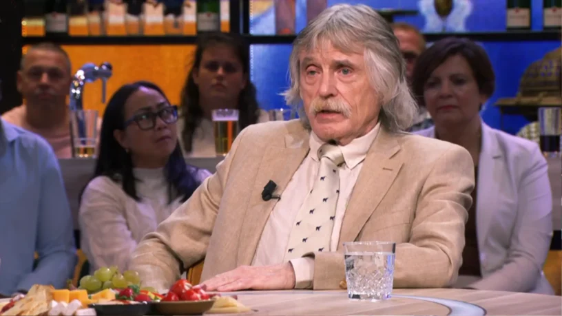 Bizar verhaal van Johan Derksen: onbekende man wilde hem hele erfenis nalaten Bizar verhaal van Johan Derksen: onbekende man wilde hem hele erfenis nalaten
