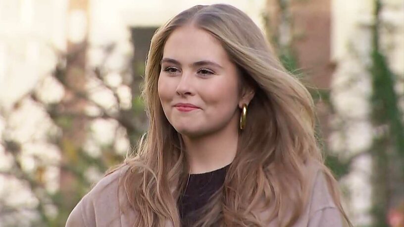 Woede om prinses Amalia’s jurk van 10.000 euro: ‘Van ons belastinggeld’