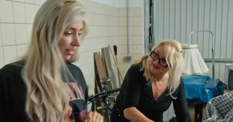 Denise verdiende niets aan De Hanslers en moest kostgeld betalen aan Monique