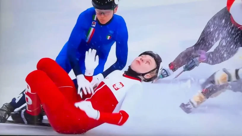 Bloedbad bij Olympische Spelen: kijkers kotsmisselijk na gruwelijke schaats in het gezicht van shortracker