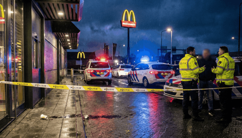 Horror bij de McDrive: Medewerker op brute wijze neergestoken