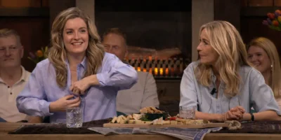 Grensoverschrijdend: Rutger Castricum duikt ongegeneerd in het decolleté van Merel Ek