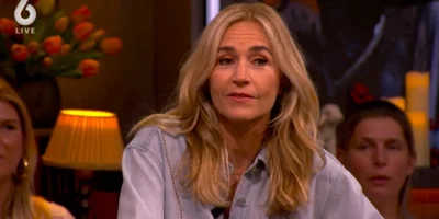 Wendy van Dijk jammert theatraal om twintig euro en wordt keihard uitgelachen door Tina Nijkamp