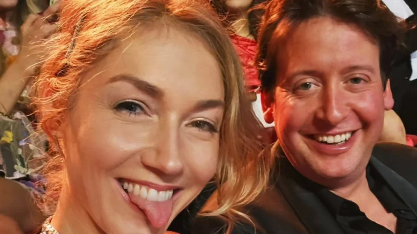 Bizarre sneer van Jamie Kames over stukgelopen huwelijk met Steven Kazan wekt massale woede